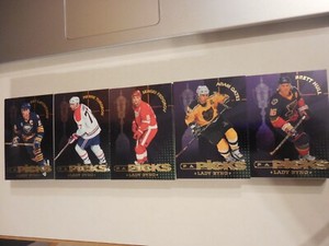 1995/1996 Parkhurst International Crown Collection & Parkie Picks U PICK