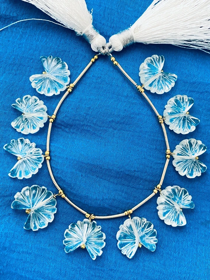 Incredibili perle a forma di mezzo fiore in crisalo trasparente perline di pi... - Immagine 1 di 4