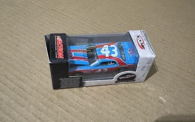 Richard Petty STP Winston Cup Champion 1975 acción RCCA HO escala 1:64 club car Foto 1 de 3