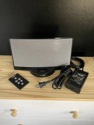 Sistema de música digital Bose SoundDock con control remoto negro Foto 1 de 4