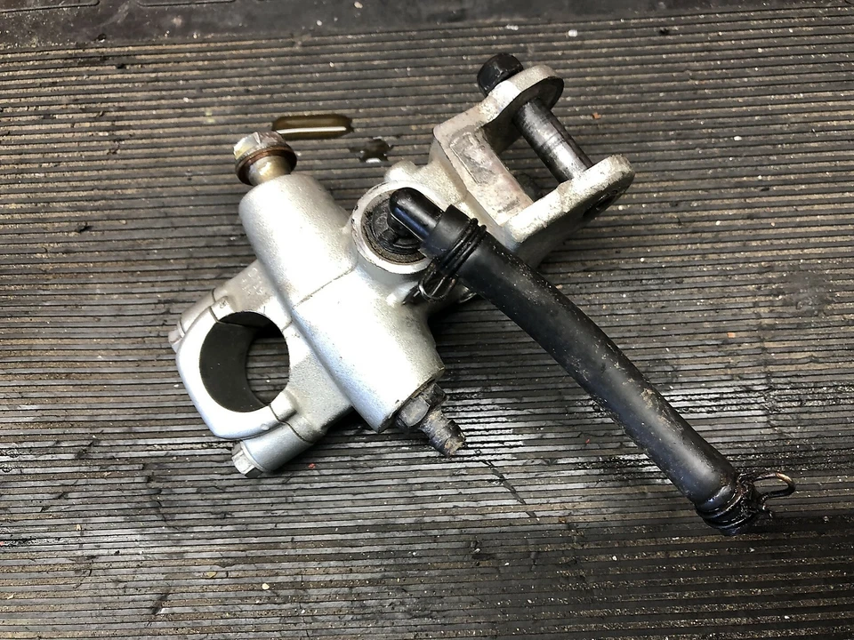 Cilindro maestro de freno delantero Brembo Aprilia RSV1000R RSV4 RSV1000 04 05 06 07-09 Foto 1 de 2