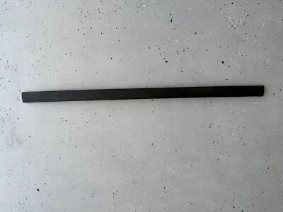 BMW E36 Serie 3 1994-1999 M3 318i 328i 323i parachoques trasero moldura central Foto 1 de 4