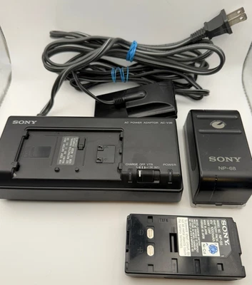 Cargador Sony AC-V35 con baterías NP-55 y NP-68 video8 cámara práctica probada funciona Foto 1 de 4