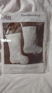 Medias de Papá Noel de Muselina Cathy Needlecraft 7859 nuevas en paquete - Imagen 1 de 2