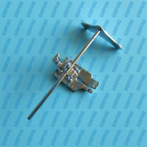 Pie acolchado de retazos de metal 1/4 para Singer Featherweight 221.222 + guía - Imagen 1 de 3