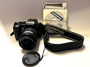 Cámara Olympus EVOLT E-500 Cuatro Tercios DSLR Lente 14-45mm Completa con TODO - Imagen 1 de 7