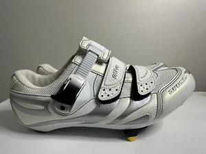 Shimano Sh-WR42 Women's Road Bike Cycling Shoes White Sz US 9.5 EU 42 SPD Cleats - Picture 1 of 12