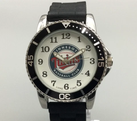 Minnesota Twins MLB Watch Men Silver Tone Baseball 38mm Game Time New Battery Cover