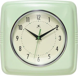 Reloj de pared retro Infinity Instruments - cuadrado de 9 pulgadas 9,25 pulgadas, verde prado - Imagen 1 de 7