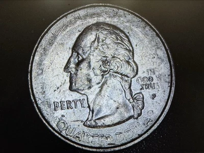 2007 P Wyoming 1890 25C  Error Misprint Some Of The Letters, Collectible Used - Image 1 of 4