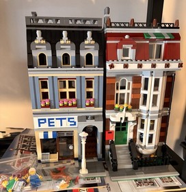 Lego Creator Pet Shop Modular Building (10218)