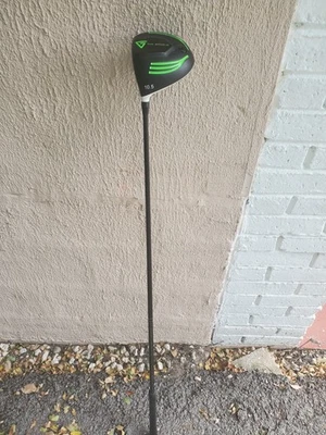 Vertical Groove Driver, 10.5 Deg, Aldila NV 50-A Left-handed Excellent Condition - Image 1 of 4