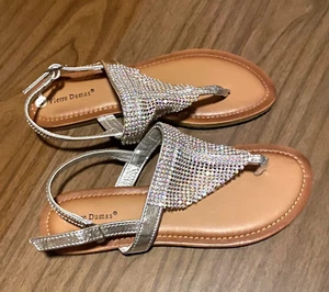 Pierre Dumas ~ Low Heel Silver Sparkling w Toe Sandals ~ USA Size 6-1/2 - Picture 1 of 5