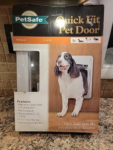 N.O.S. PetSafe Medium 1-40 Lbs. In Box - Picture 1 of 14