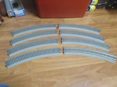 Amer Flyer Fastrak 8x 27"R curves (JM) - Image 1 of 2