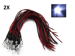 2X LED CABLATI 5mm LUCE BIANCA ultraluminosi 20000 MCD 12V cavo pronto diodi - Imagen 1 de 1