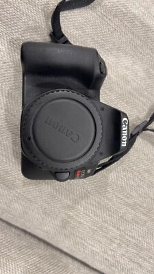 Cámara digital Canon EOS Rebel SL2 24,2 mega píxeles SLR - negra Foto 1 de 2