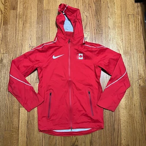 NIKE PRO ELITE HYPER SHIELD STORM FIELD JACKET CANADA TRACK TEAM [800597-611] XS - Picture 1 of 8