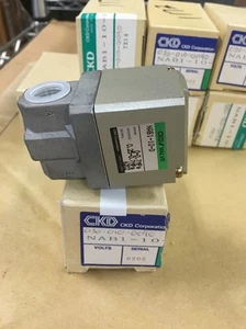 CKD CORP NAB1-10-D PNEUMATIC VALVE ***NEW*** - Picture 1 of 6