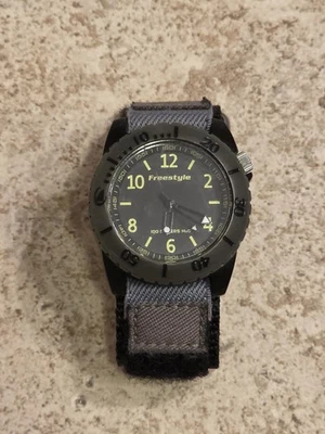 FREESTYLE UNISEX 手表型号 FS84962。 ** 工作 * * — 第 1/4 张图片