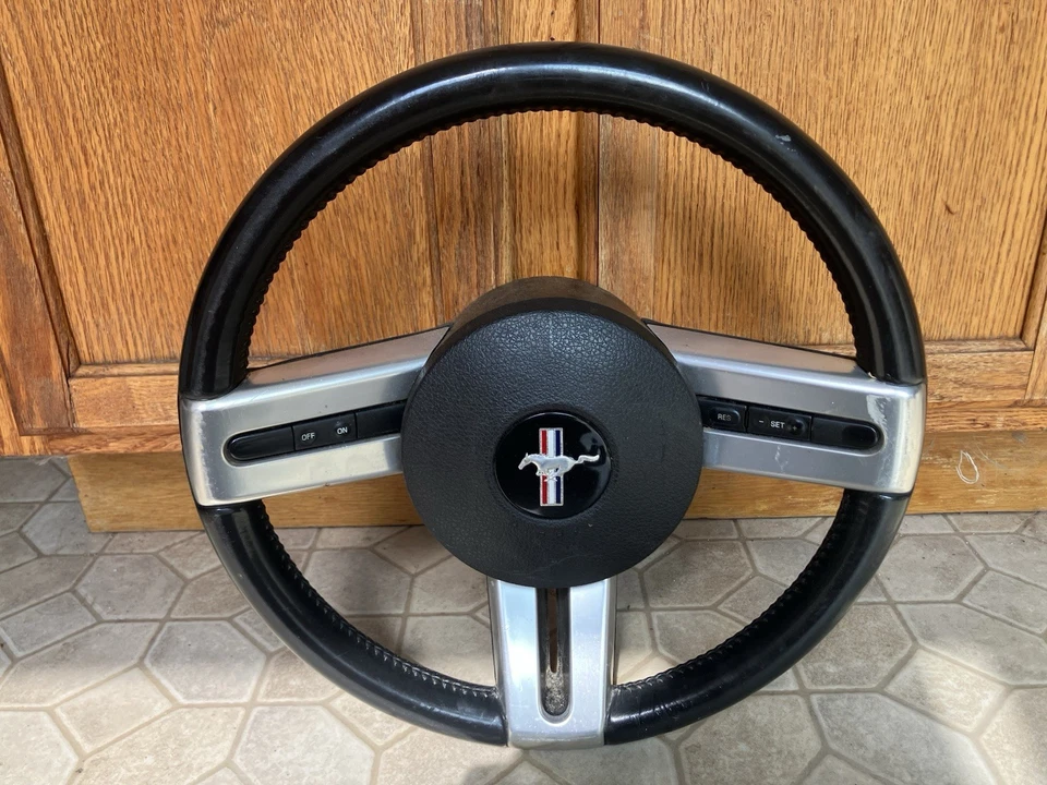 2005-2009 Ford Mustang Steering Wheel - Image 1 of 1