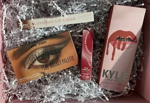 KylieJenner MakeUpBundle/TheSmokeyPalette/PlumpPowderMatteLip/PlumpLipLiner/more - Picture 1 of 7