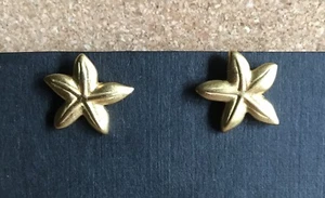 Carolee “Gold” Plumeria Flowers Post Earrings NEW! Retired Design/Rare Unisex! - Picture 1 of 3