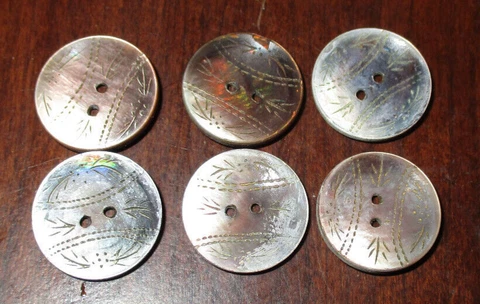 SET 6 ANTIQUE MOP BUTTONS - DELICATELY ETCHED PINK MOTHER OF PEARL SEW-THRU 3/4" Cover