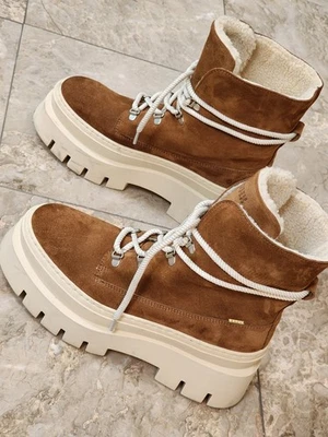 Botas gruesas de gamuza Bronx Evi Ann Foto 1 de 4