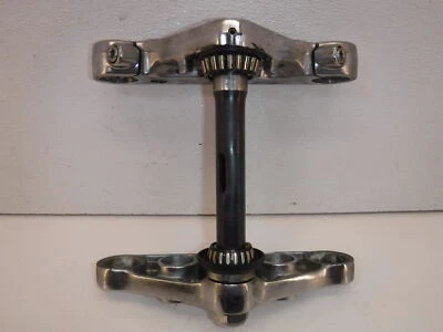 suzuki boulevard intruder 750 800 FRONT FORKS CLAMP LOWER UPPER TRIPLE TREE STEM - Image 1 of 4