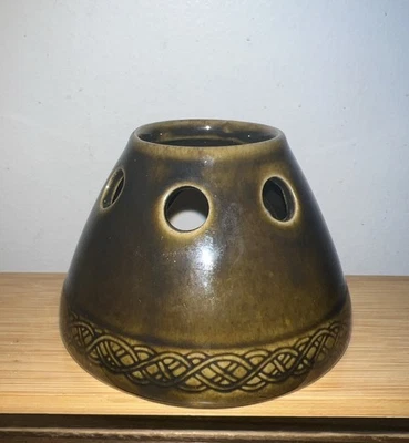 The Body Shop Tea Light Candle Holder Lantern Celtic Braid Irish Pottery Ceramic - Image 1 of 3
