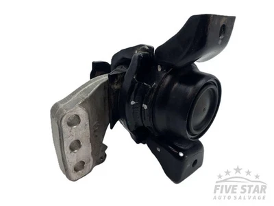 Suzuki SX4 S-Cross Engine Mount 1.4 Hybrid Mild Hybrid 95kW (129 HP) 2024 Right - Image 1 of 4