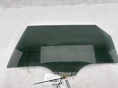 Стекло заднего левого окна двери 2016-2020 Kia Sorento от оригинального производителя - Изображение 1 из 4