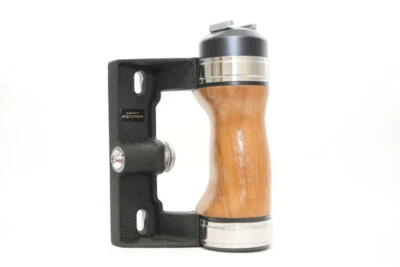 [Near MINT+++] Asahi PENTAX Wood Hand Grip For Pentax 6x7 67 Camera From JAPAN - Image 1 of 4