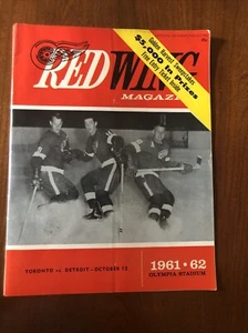 DETROIT RED WINGS Magazine/PROGRAM 10/12/1961 v TORONTO-The New Production Line - Picture 1 of 9