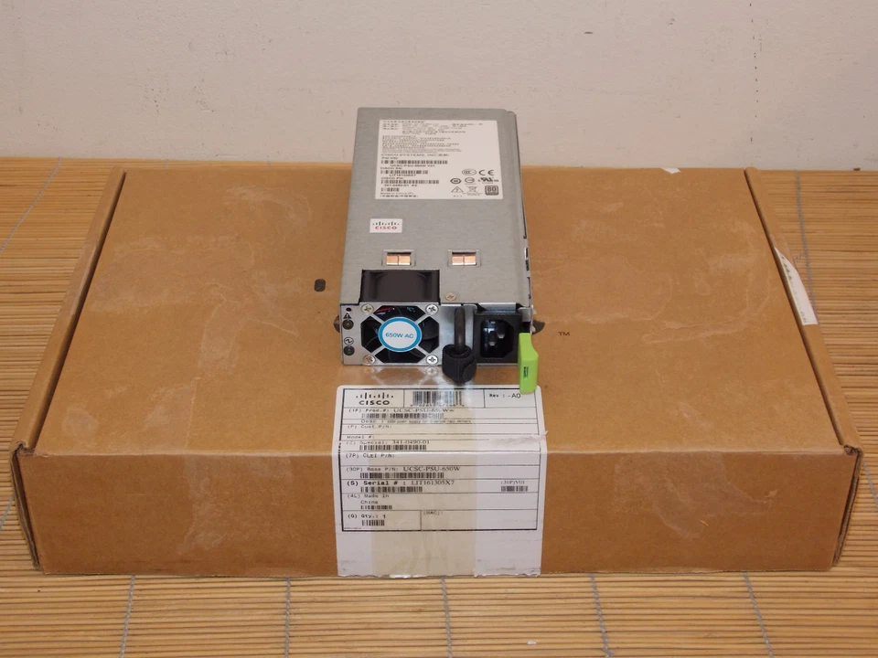 NEU Cisco UCSC-PSU-650W 650W POWER SUPPLY FOR C-SERIES RACK SERVER NEW OPEN BOX - Bild 1 von 1