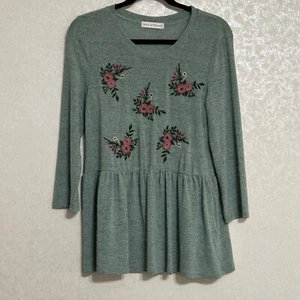 Ashley LeMieux Stricktop Blumen bestickt Schößchen grün 3/4 Arm Stretch Gr. S - Bild 1 von 6