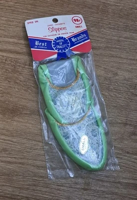 Zapatillas de cuero sintético vintage de mediados de siglo para dama talla pequeña en embalaje original Foto 1 de 4