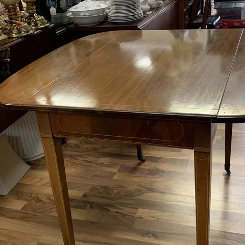 ATQ 1900s Hand Carved Solid Mahogany Wood Pembroke Drop Leaf Table - 39”L&W 29”H Cover