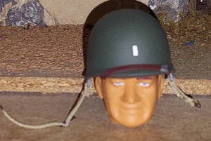 Elmetto 1/6 Dragon DID WWII US Army LT rango sciolto - Foto 1 di 2