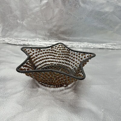 Корзина Christmas Star из черной металлической проволоки коричневая с бисером хлебница центральный элемент богемное украшение - Изображение 1 из 4