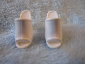 Zapato Mattel Barbie Blanco Puntera Abierta con Tacón Bloque - Imagen 1 de 4