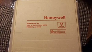 Honeywell 51304685-100 Advanced Communications Card L@@K - Picture 1 of 9