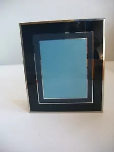Marco de fotos de escritorio de colección George Nathan EE. UU. #28 vidrio pintado al revés plateado - Imagen 1 de 7