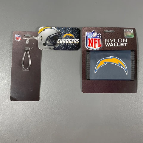 Los Angeles Chargers Nylon Wallet, Team Tag NFL Ultimate Fan Gift Lot Team Logo Cover