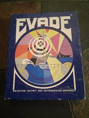3M Gamette: 1971 Vintage Board Game of Evade-Complete! - Image 1 of 4