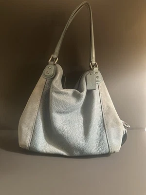Bolso de hombro Coach Edie 31 en cuero azul cielo apenas usado Foto 1 de 4