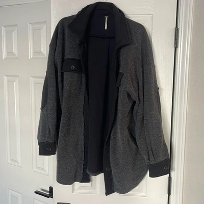 Free People 红宝石衬衫抓绒超大纽扣夹克小号 — 第 1/4 张图片