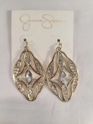 Pendientes Jessica Simpson tono dorado nuevos Foto 1 de 3