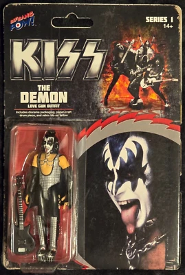 KISS ~ FIGURA DE ACCIÓN DEMON / GENE SIMMONS ~ LOVE GUN ~ BIF BANG POW 2015 EXTRAS Foto 1 de 3